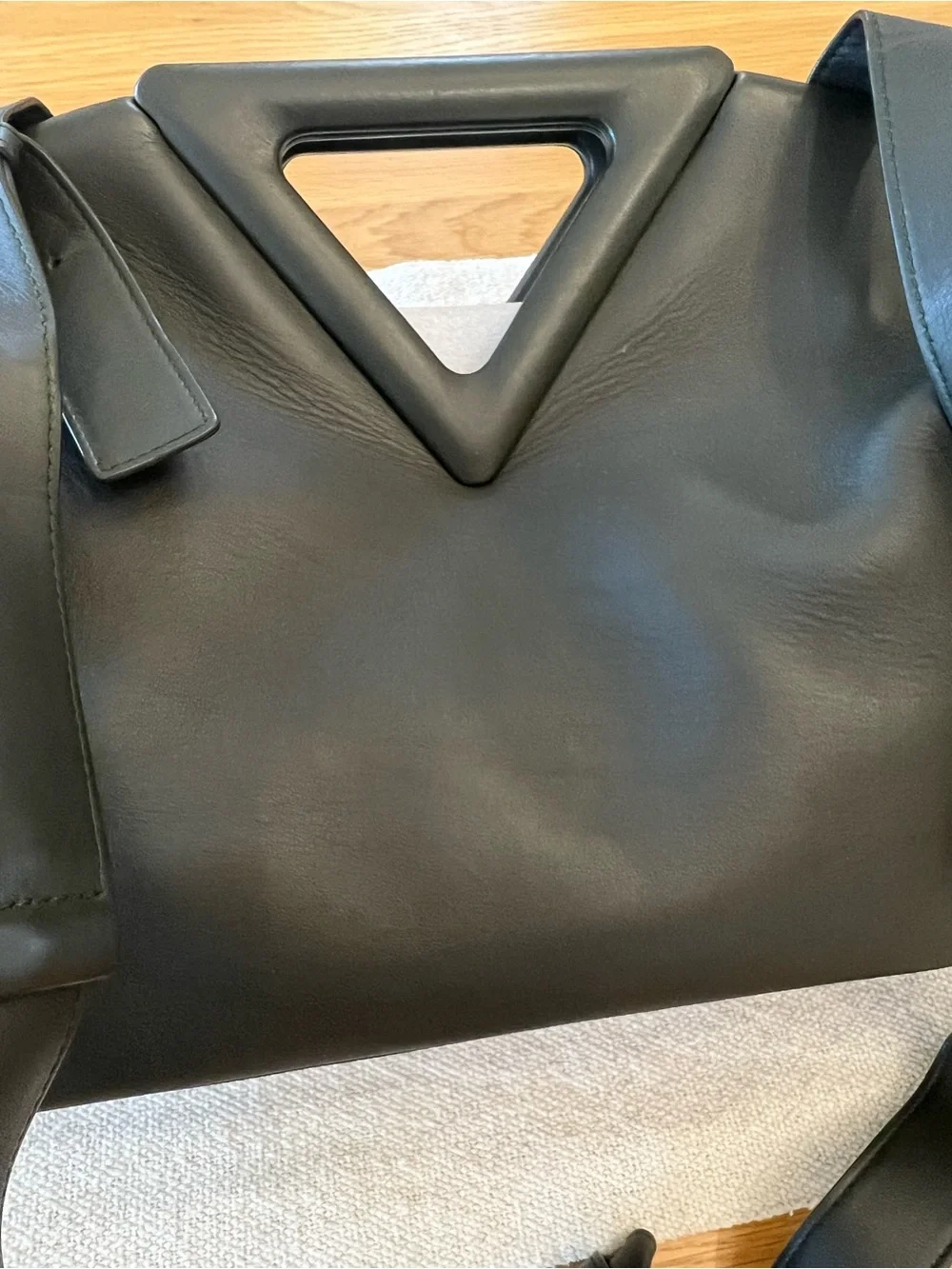 Bottega Veneta Medium Point Bag dark green - Picture 6 of 10